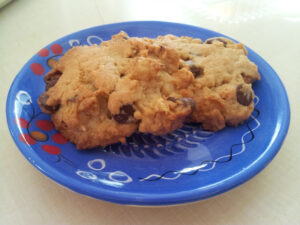 Read more about the article RECIPE | delicious chocolate chip cookies with a hint of walnuts!